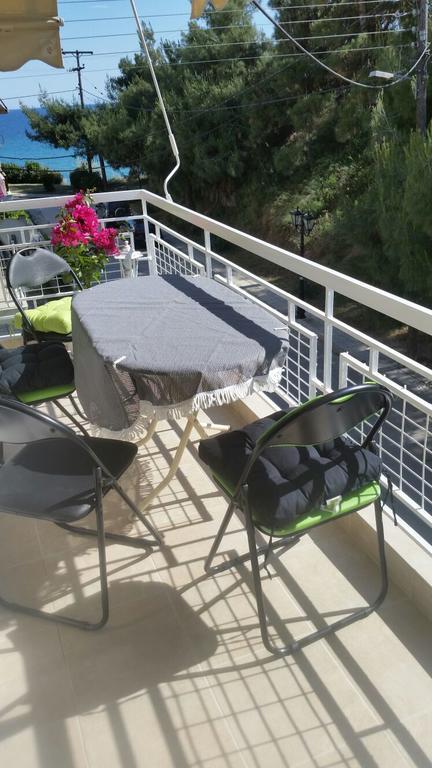 Grcka-Reni Greece Beach Nea Kallikrateia Ngoại thất bức ảnh